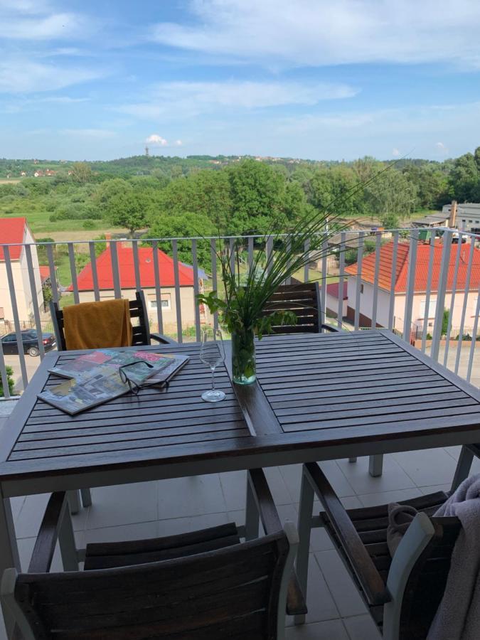Lilium Villa Heviz Bagian luar foto