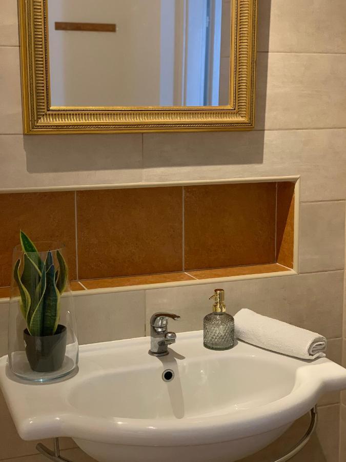 Lilium Villa Heviz Bagian luar foto